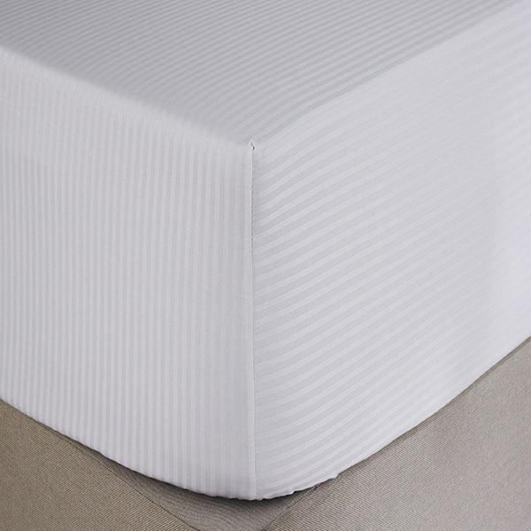 T250 Satin Stripe Fitted top sheet bed